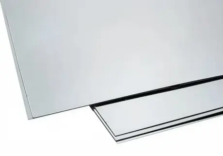 Листы нержавеющей стали AISI 304 различных размеров и толщин, в наличии на складе.